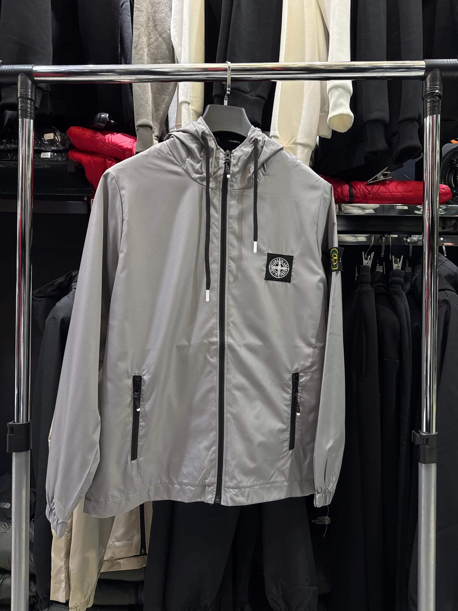 30FB28D6-F1E1-41F7-A392-3B8B0823CA05 Stone Island - Jacket - Grey - Αντιανεμικό • Αδιάβροχο - Image 1