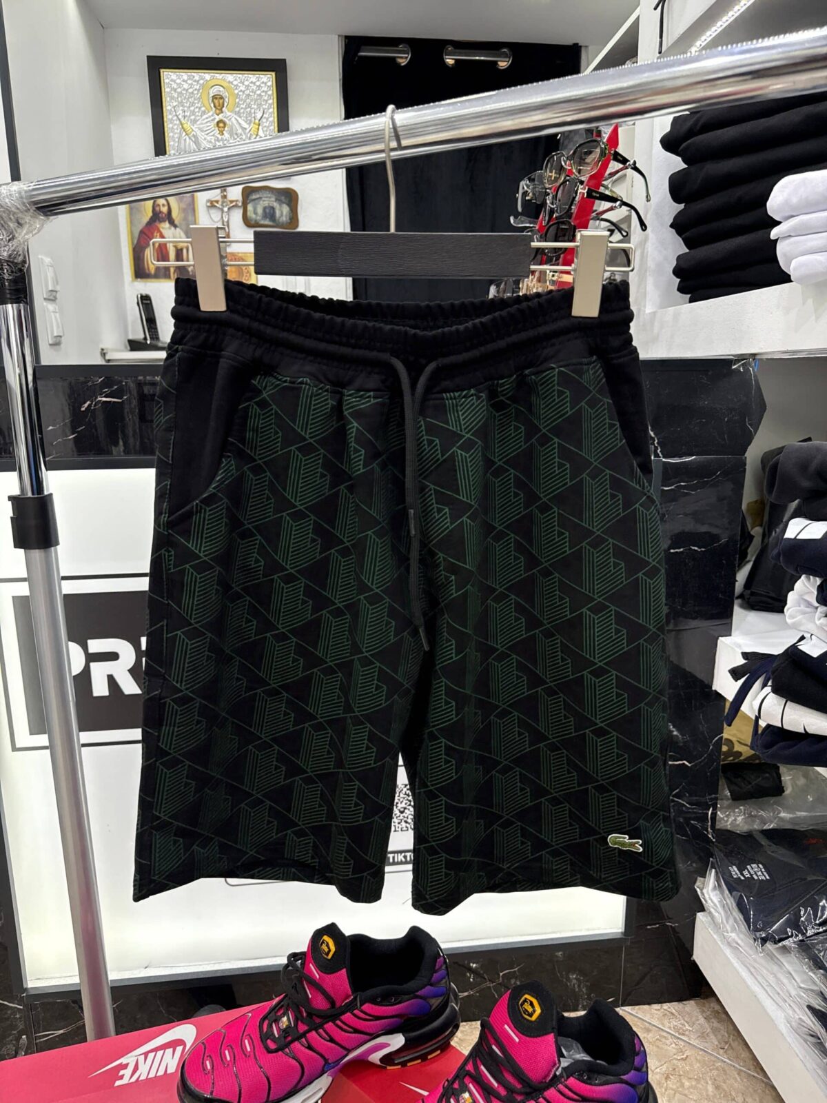 C3B267BF-DDDA-497C-AC2B-C578C2DD3312 Lacoste - Βερμούδα - Green/Special - Image 1
