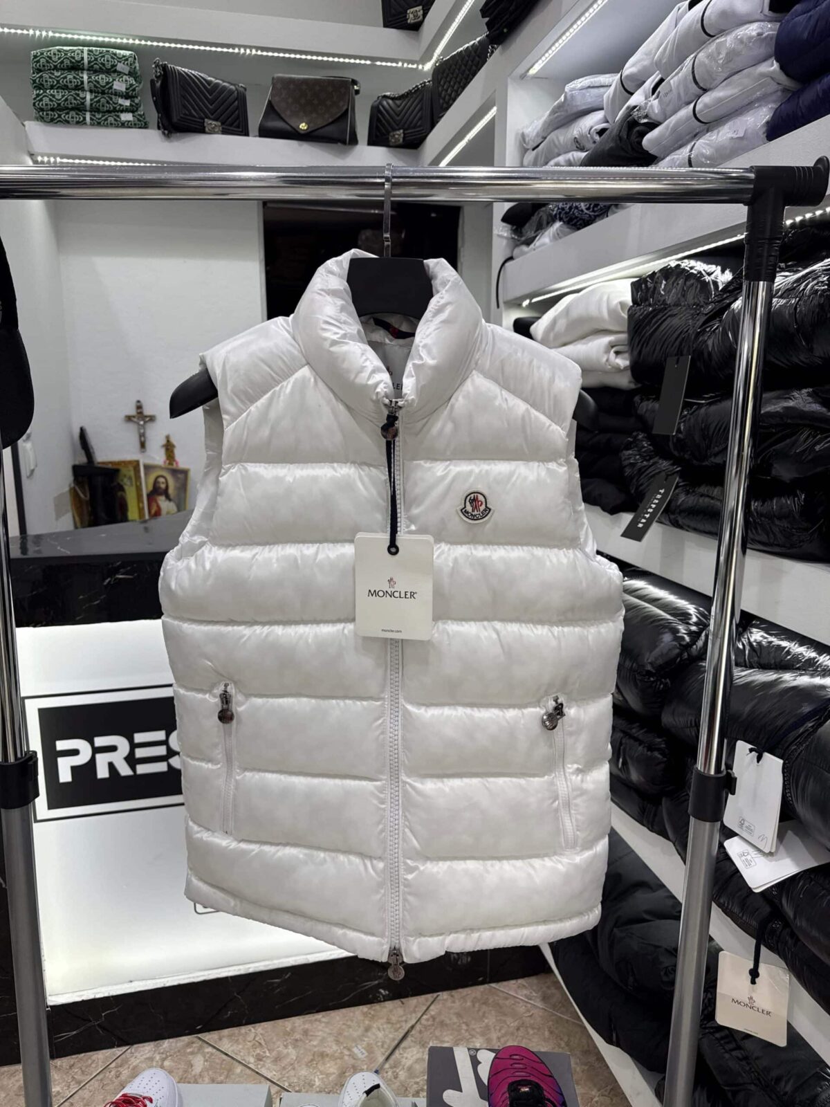 DAC84F6F-9B2E-46D0-87C7-0C52496D9B30 Moncler - Vest - White/Maya - NFC - Image 1