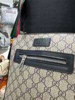 Gucci - Τσαντάκι - Monogram Taba - Image 2