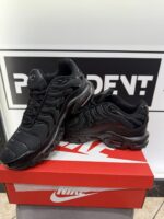 Nike - TN - Total Black - Image 4